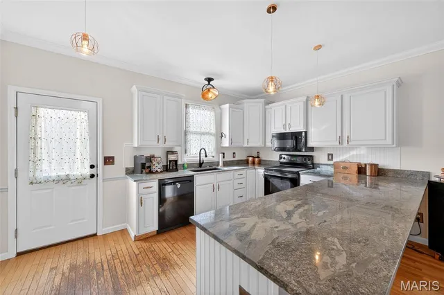 $225,000 | 21 Marie Drive, Unit 1, St. Charles, MO 63301