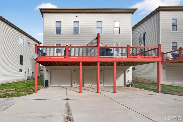 $225,000 | 21 Marie Drive, Unit 1, St. Charles, MO 63301