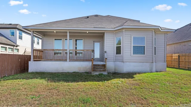 $435,999 | 3210 Roan Street, New Braunfels, TX 78130