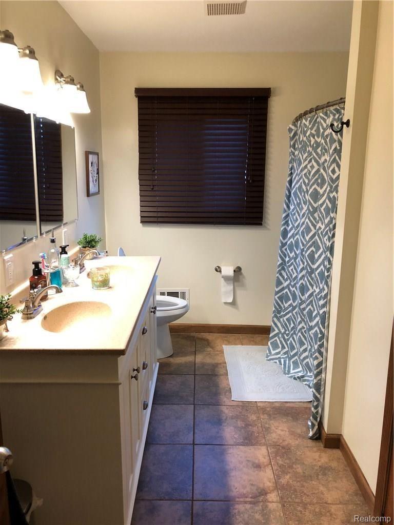 11310 Horton Road Goodrich, MI 48438 - Photo 10 of 17 IMG_2273.JPG
