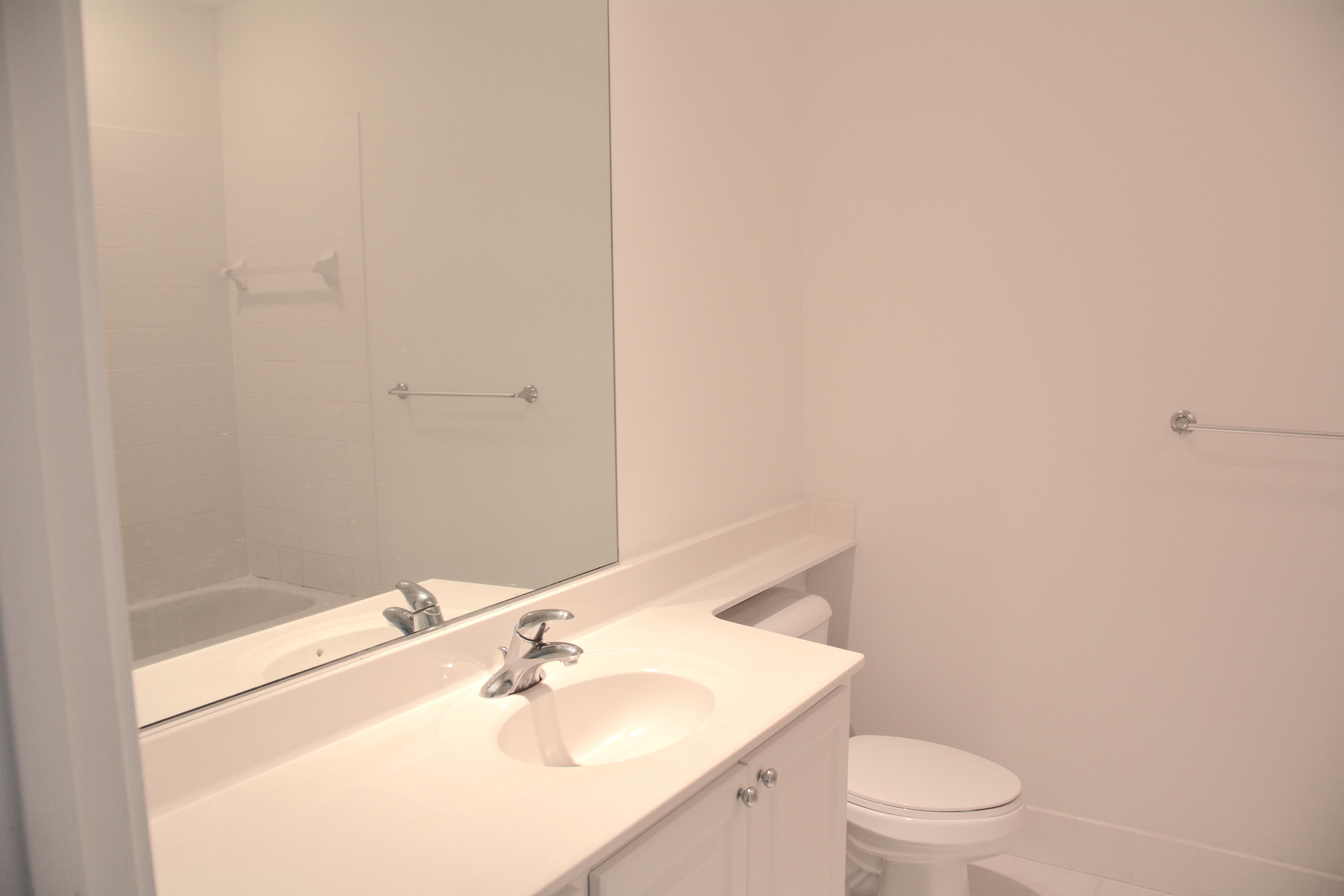 156 Promenade Way Jupiter, FL 33458 - Photo 10 of 15 DSC_5894