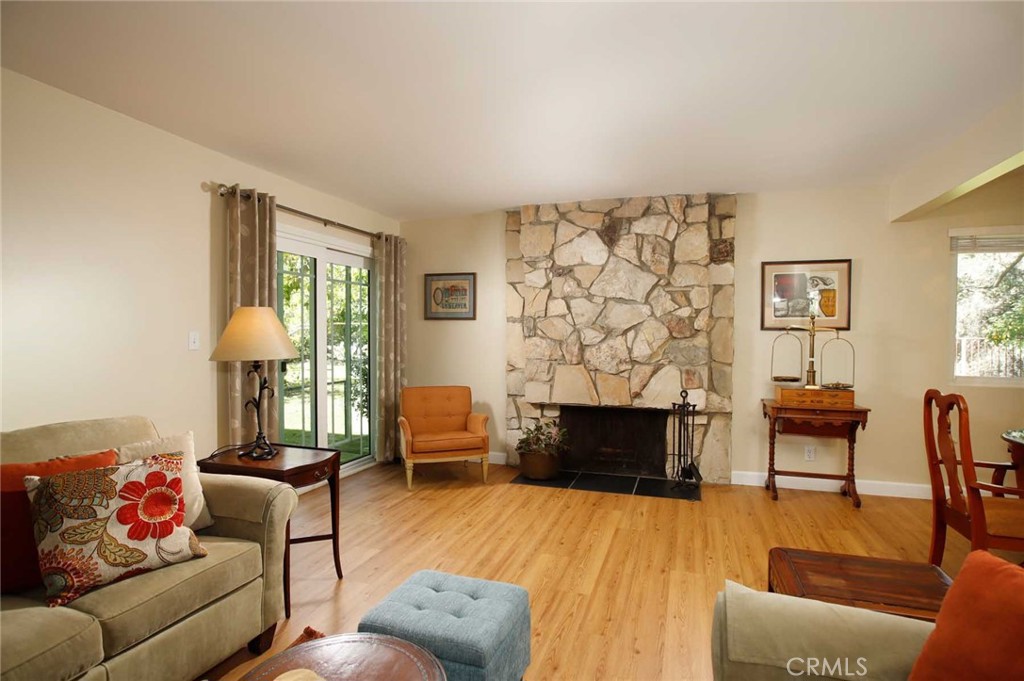 281 Spinks Canyon Road Duarte, CA 91010 - Photo 7 of 52