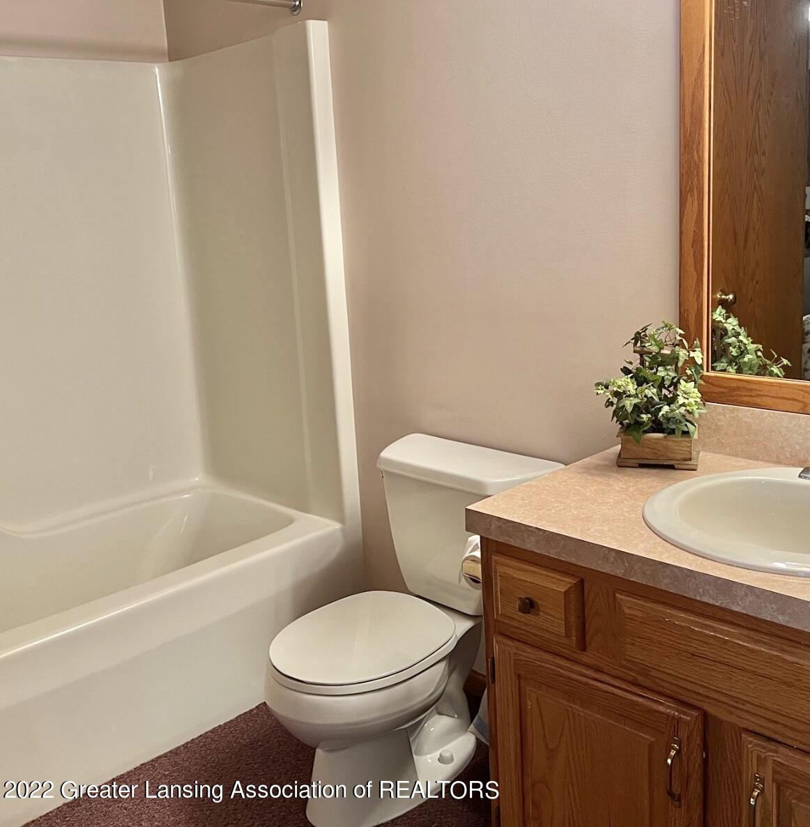 2557 Dustin Road Okemos, MI 48864 - Photo 35 of 53 BATHROOM 4