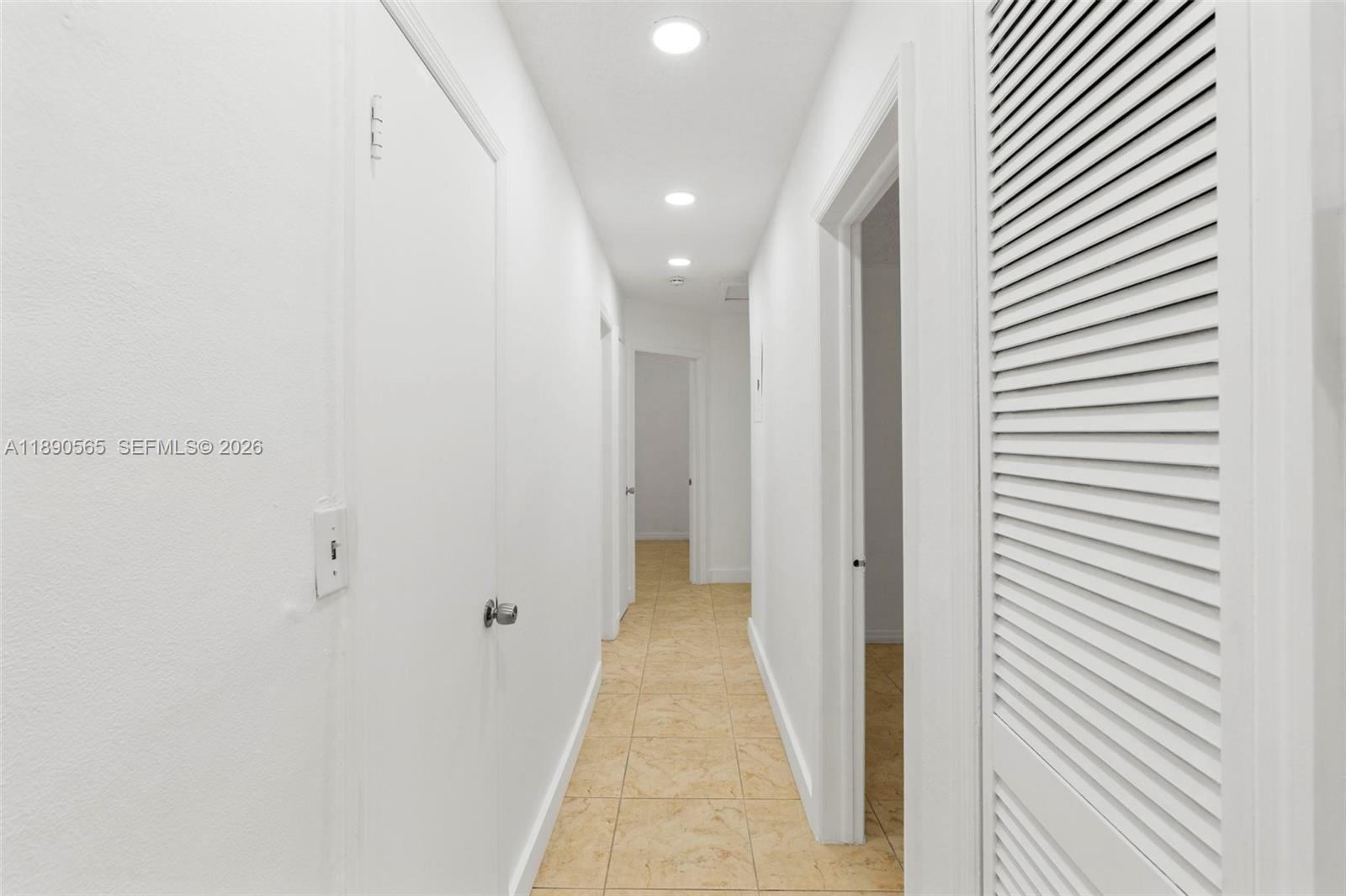 5633 Southwest 40th Street West Park, FL 33023 - Photo 11 of 29