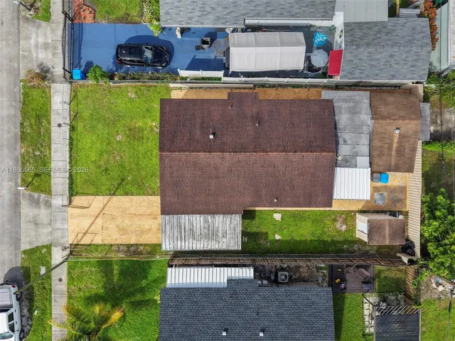 $2,400 | 5633 Southwest 40th Street, West Park, FL 33023