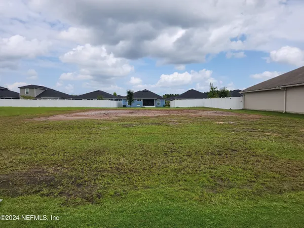 a view of an ocean from a yard
