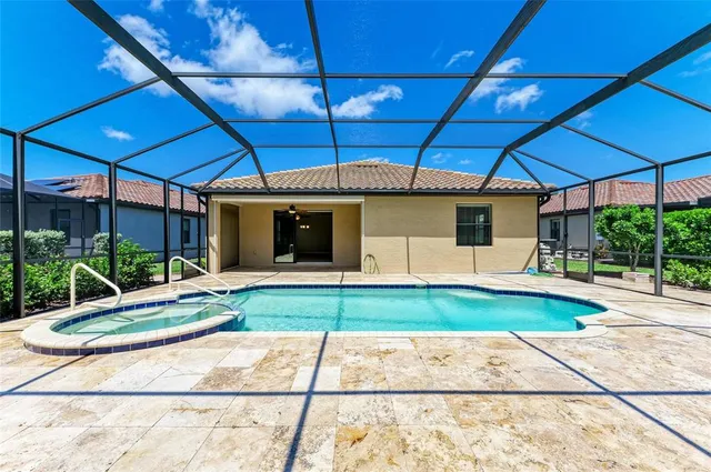 $589,900 | 7140 Marsh View Terrace, Bradenton, FL 34212