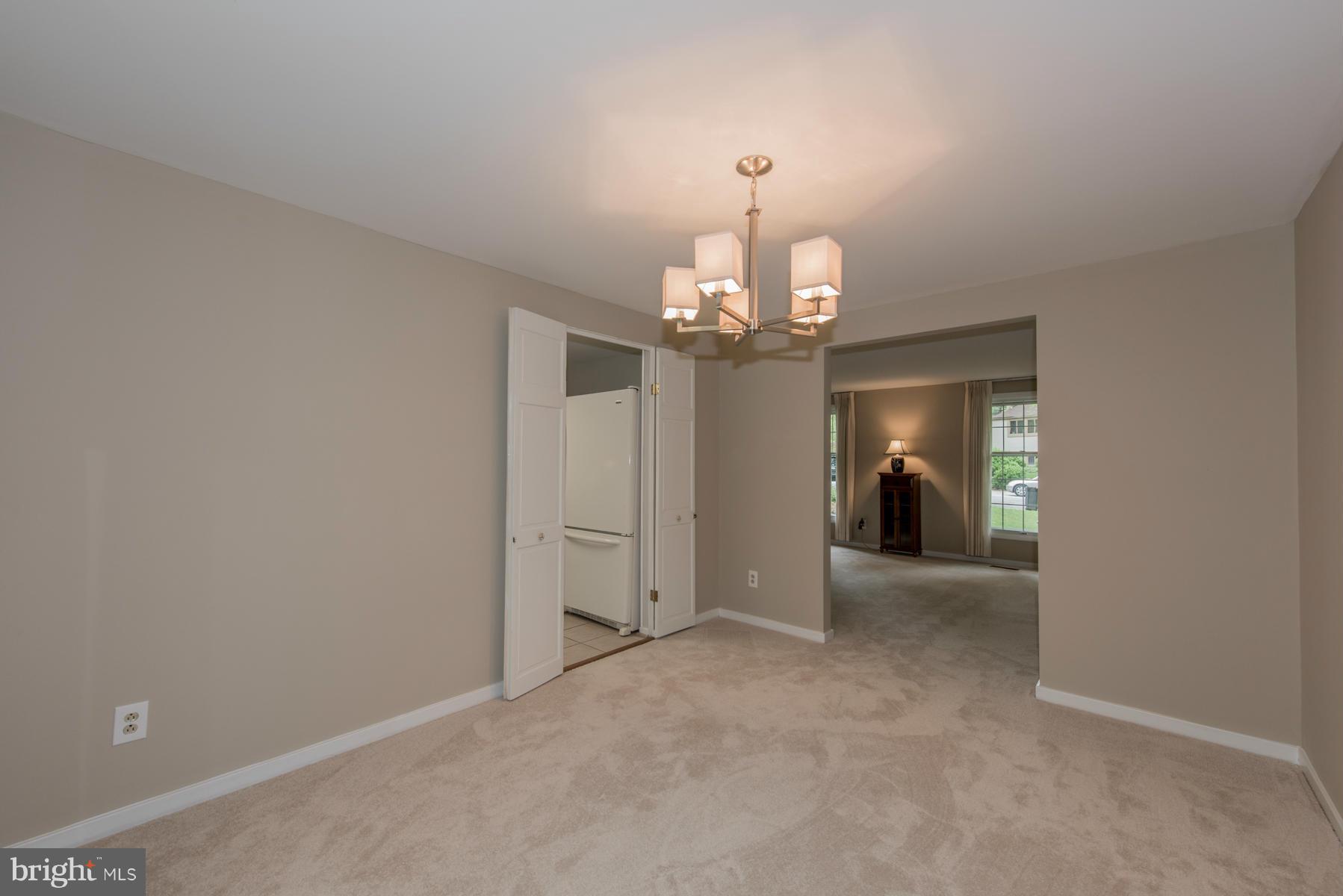 5990 Jacobs Ladder Columbia, MD 21045 - Photo 11 of 28 Dining Room