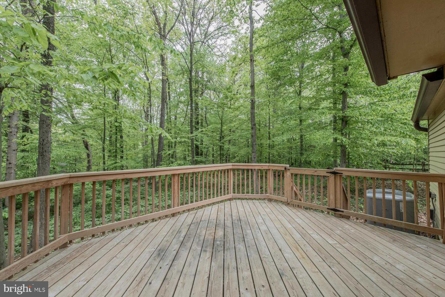 5990 Jacobs Ladder Columbia, MD 21045 - Photo 15 of 28 Deck