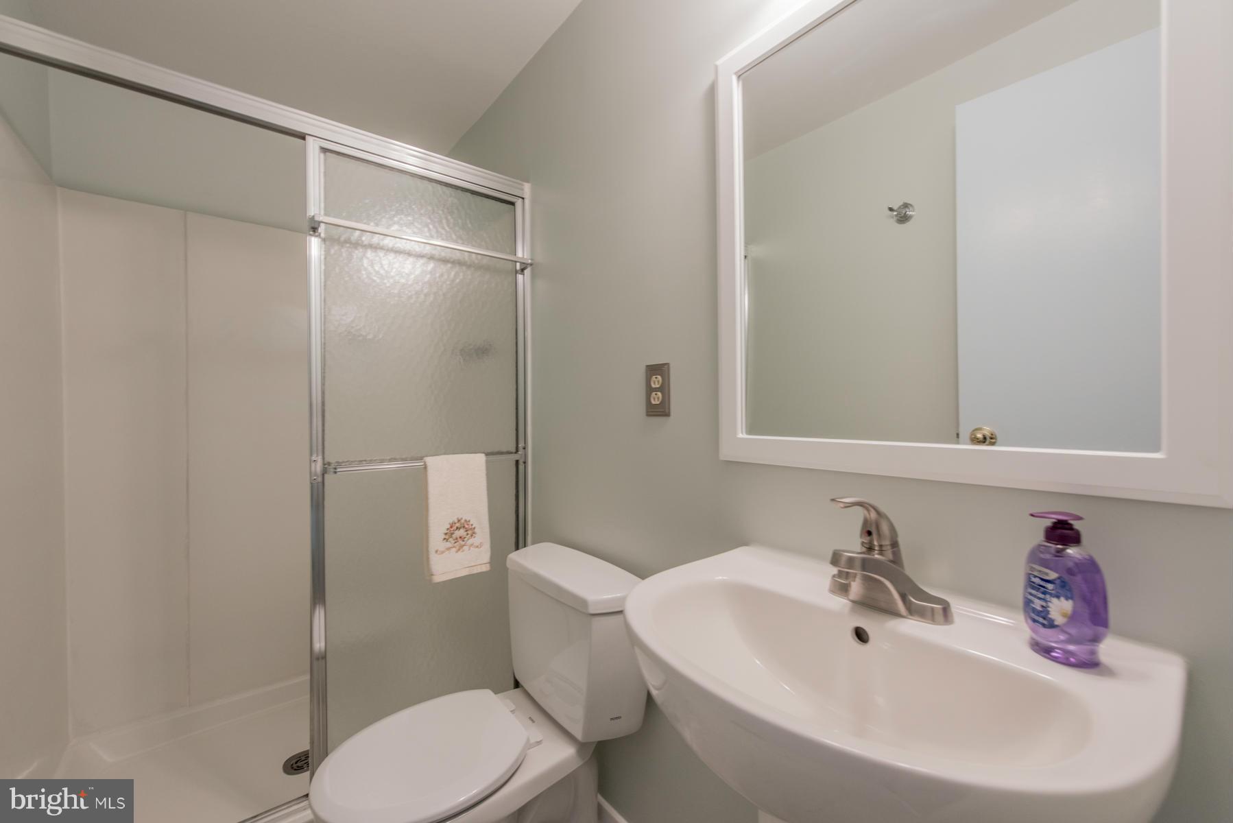 5990 Jacobs Ladder Columbia, MD 21045 - Photo 19 of 28 Bath (Master)
