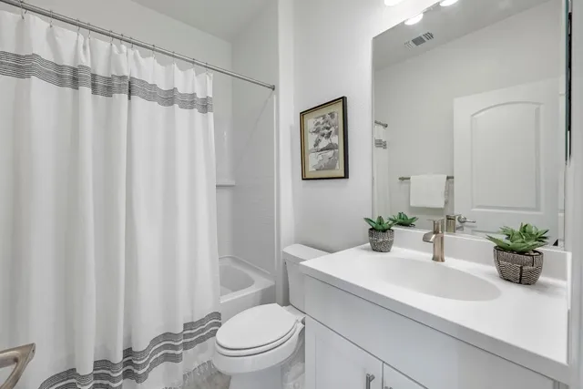 $1,164,990 | 3775 Castro Valley Boulevard, Castro Valley, CA 94546