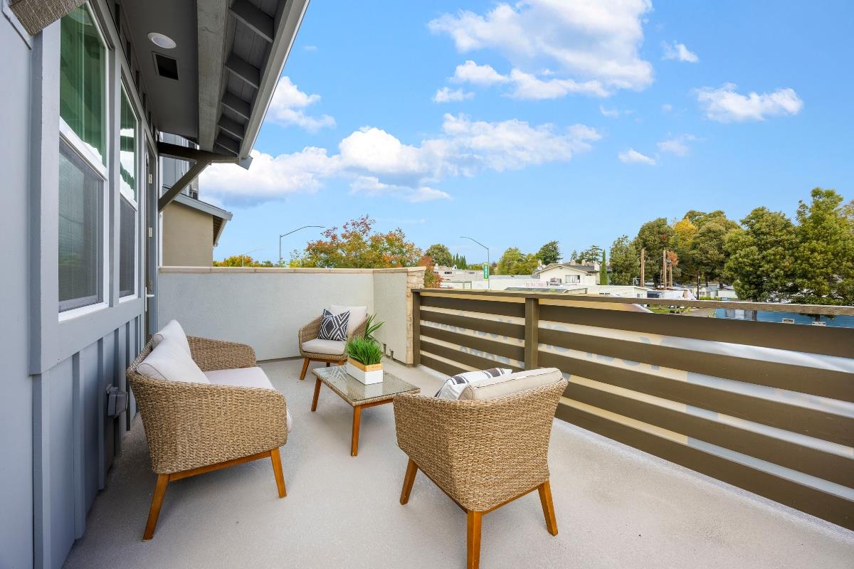 3775 Castro Valley Boulevard Castro Valley, CA 94546 - Photo 4 of 35 a view of outdoor space and seating