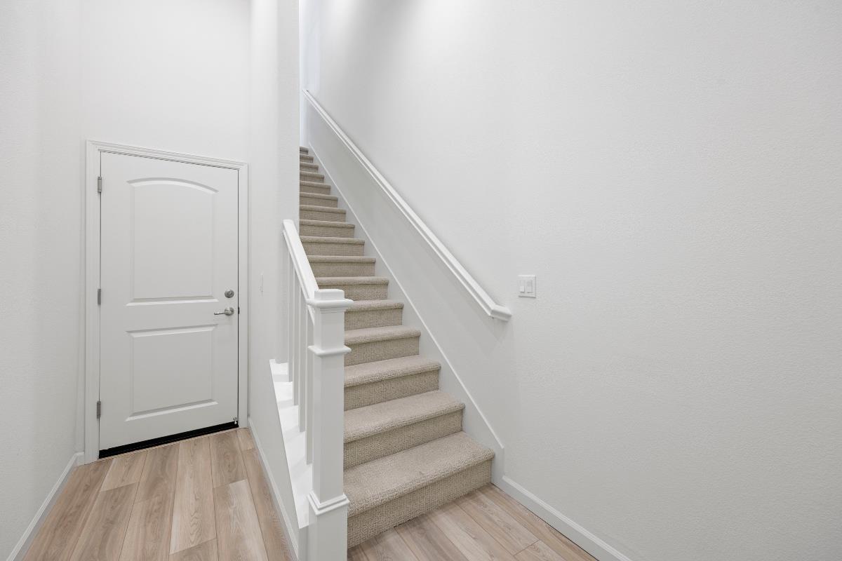 3775 Castro Valley Boulevard Castro Valley, CA 94546 - Photo 5 of 35 a view of a hallway with staircase