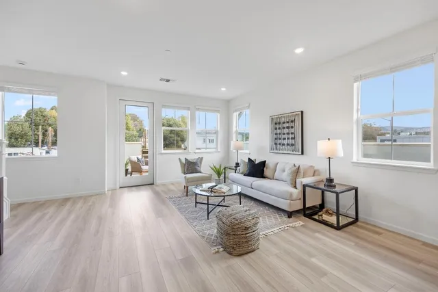 $1,164,990 | 3775 Castro Valley Boulevard, Castro Valley, CA 94546