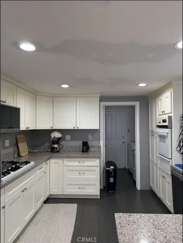 $1,200 | 2418 Harriman Lane, Unit A, Redondo Beach, CA 90278