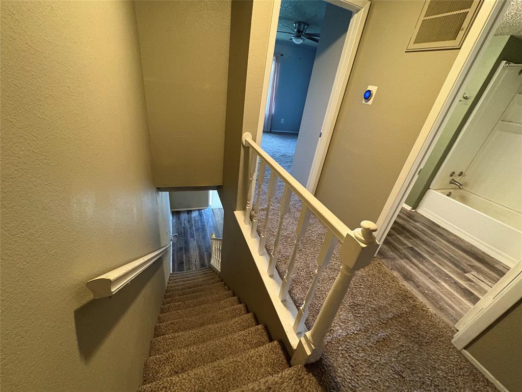 808 West Collins Street Denton, TX 76201 - Photo 7 of 11