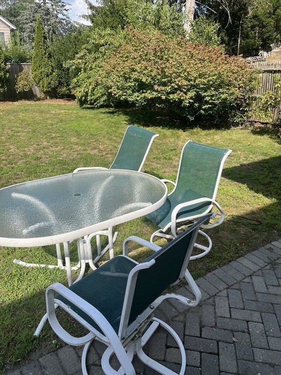 24 Leslie Road, Unit B Newton, MA 02466 - Photo 29 of 30