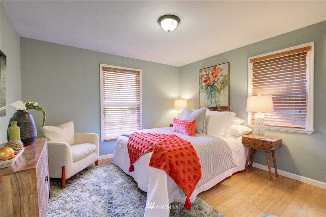 4131 Southwest Webster Street Seattle, WA 98136 - Photo 16 of 32 Gallery Image 16