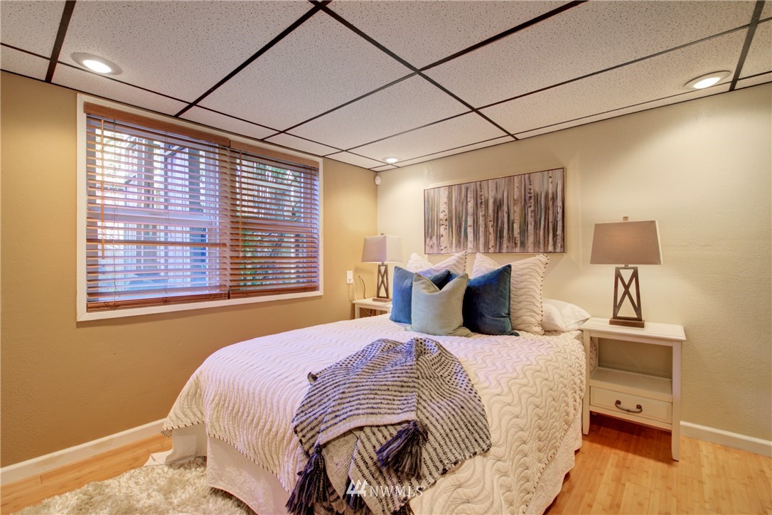 4131 Southwest Webster Street Seattle, WA 98136 - Photo 20 of 32 Gallery Image 20