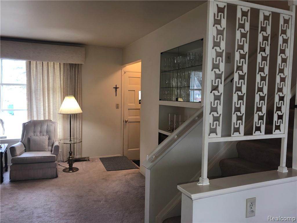 925 North Road Fenton, MI 48430 - Photo 17 of 30