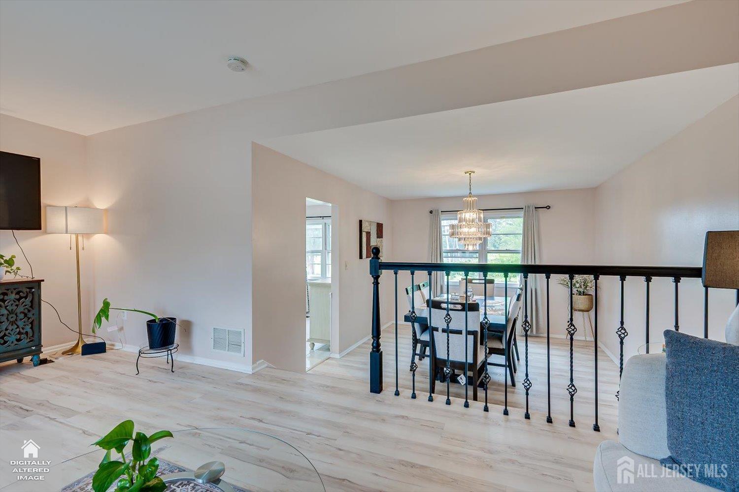 15 Roxy Avenue Edison, NJ 08820 - Photo 10 of 37