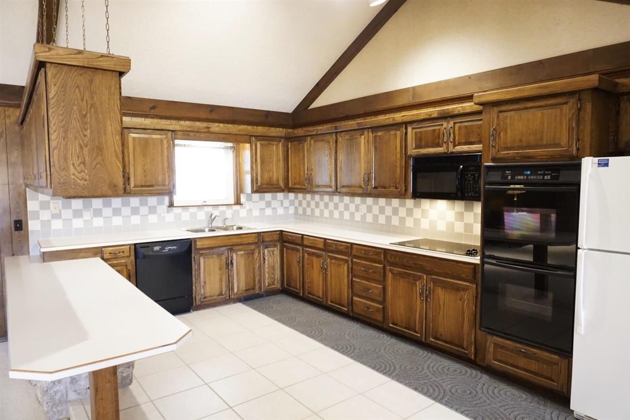 608 Quail Creek Road Perry, OK 73077 - Photo 10 of 46 Gallery Image 10