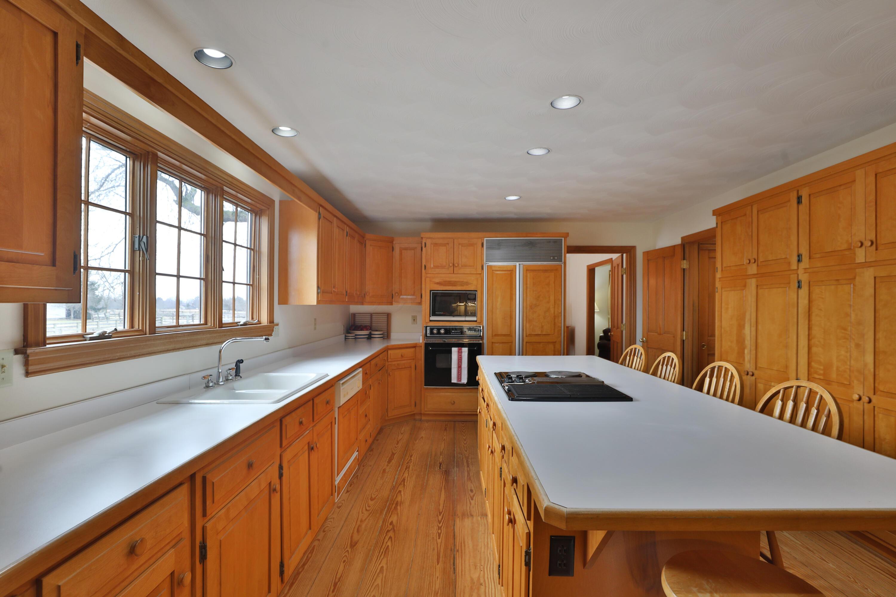 8871 Patterson Road Hilliard, OH 43026 - Photo 5 of 42 Over see the barn and pastures from the kitchen sink