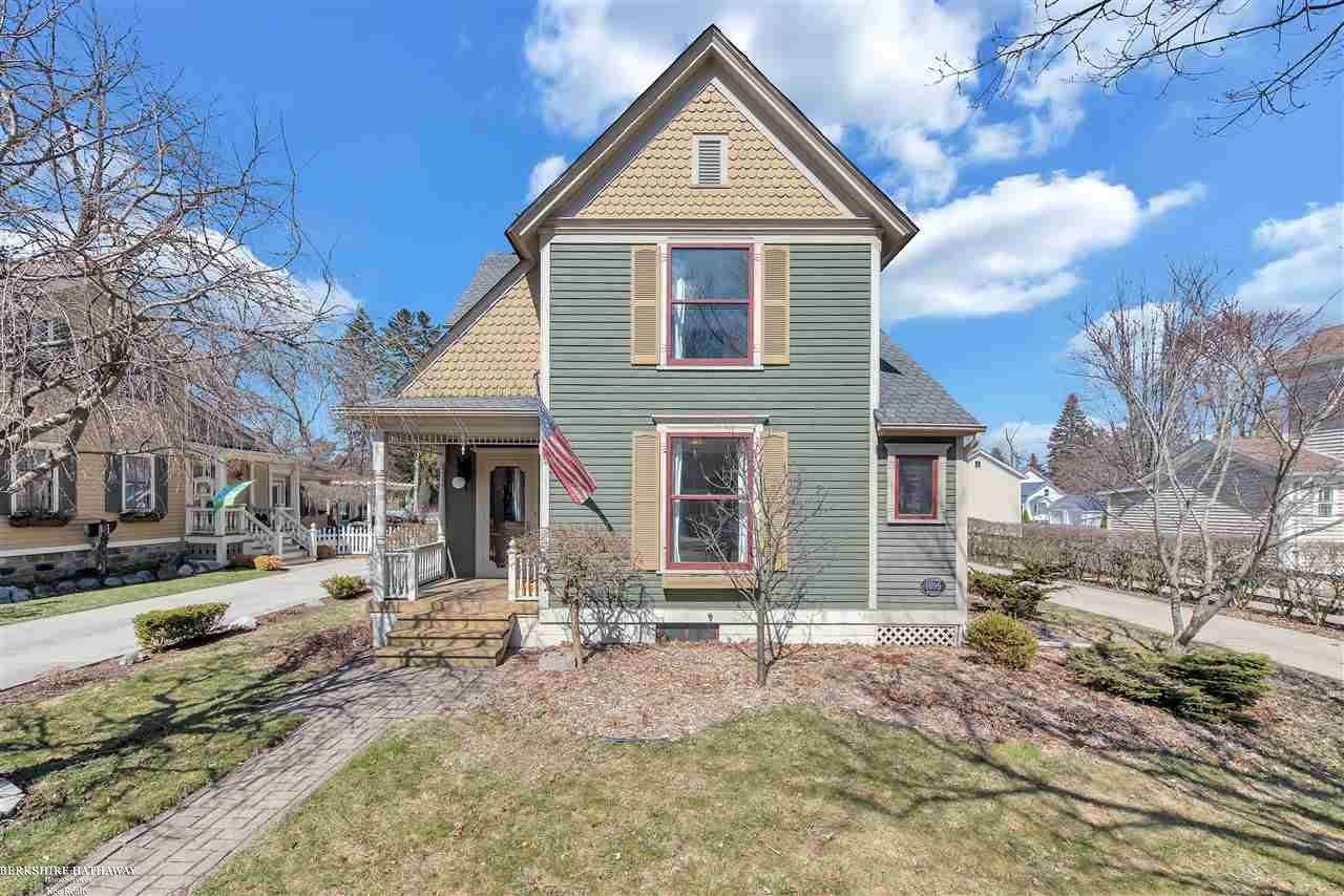 208 Tillson Street Romeo, MI 48065 - Photo 1 of 36