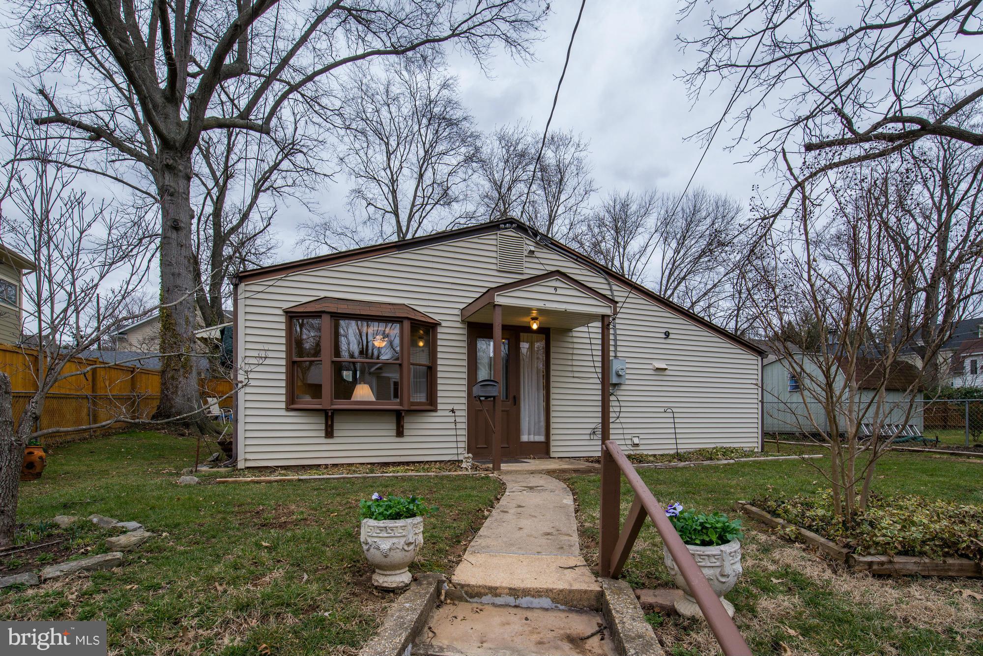 9 Webb Road, Unit 9 Cabin John, MD 20818 - Photo 4 of 22 Exterior (Front)