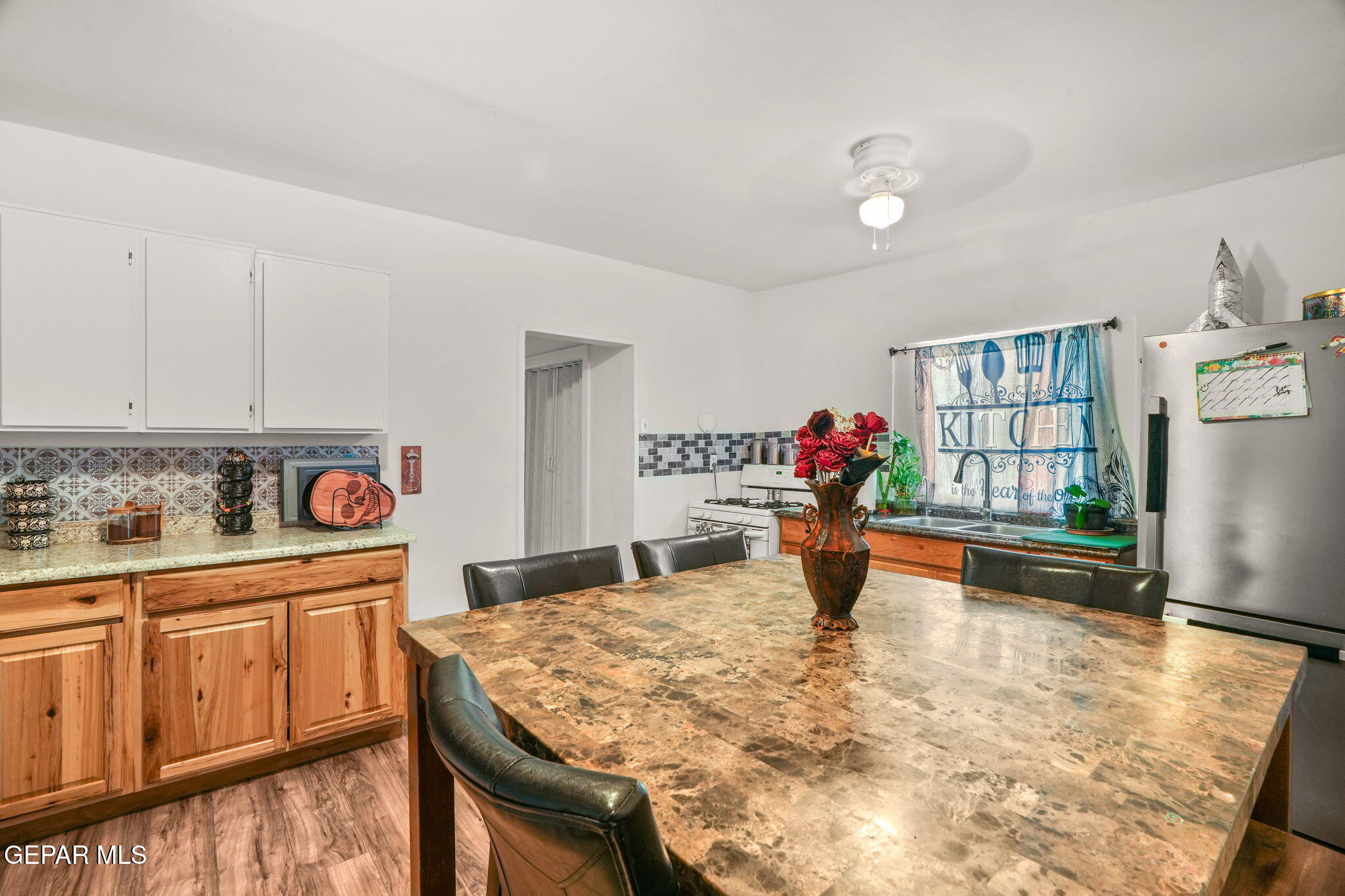 120 Pendale Road El Paso, TX 79907 - Photo 10 of 32 120 Pendale Rd-13