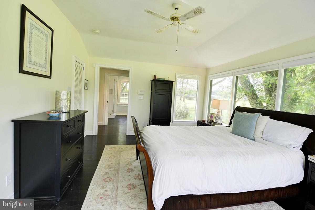 22187 Sam Fred Road Middleburg, VA 20117 - Photo 12 of 25 Bedroom