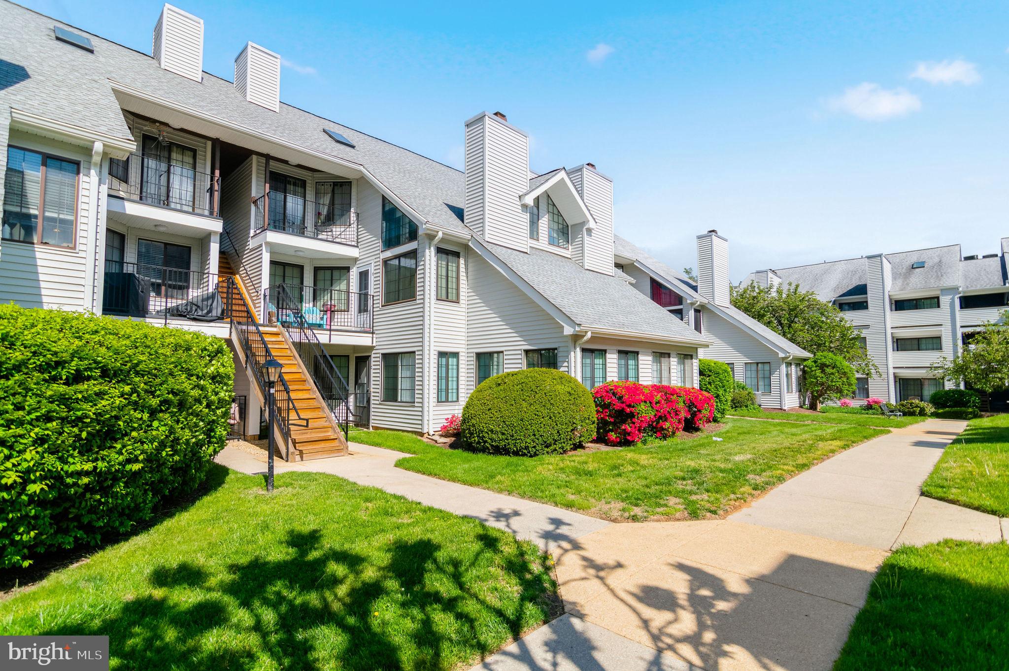1633 Carriage House Terrace, Unit D Silver Spring, MD 20904 - Photo 2 of 25 Side View - Left