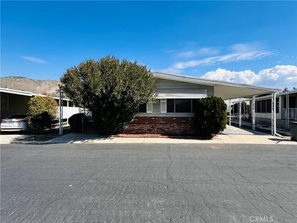 $1,750 | 2230 Lake Park Drive, Unit 140, San Jacinto, CA 92583