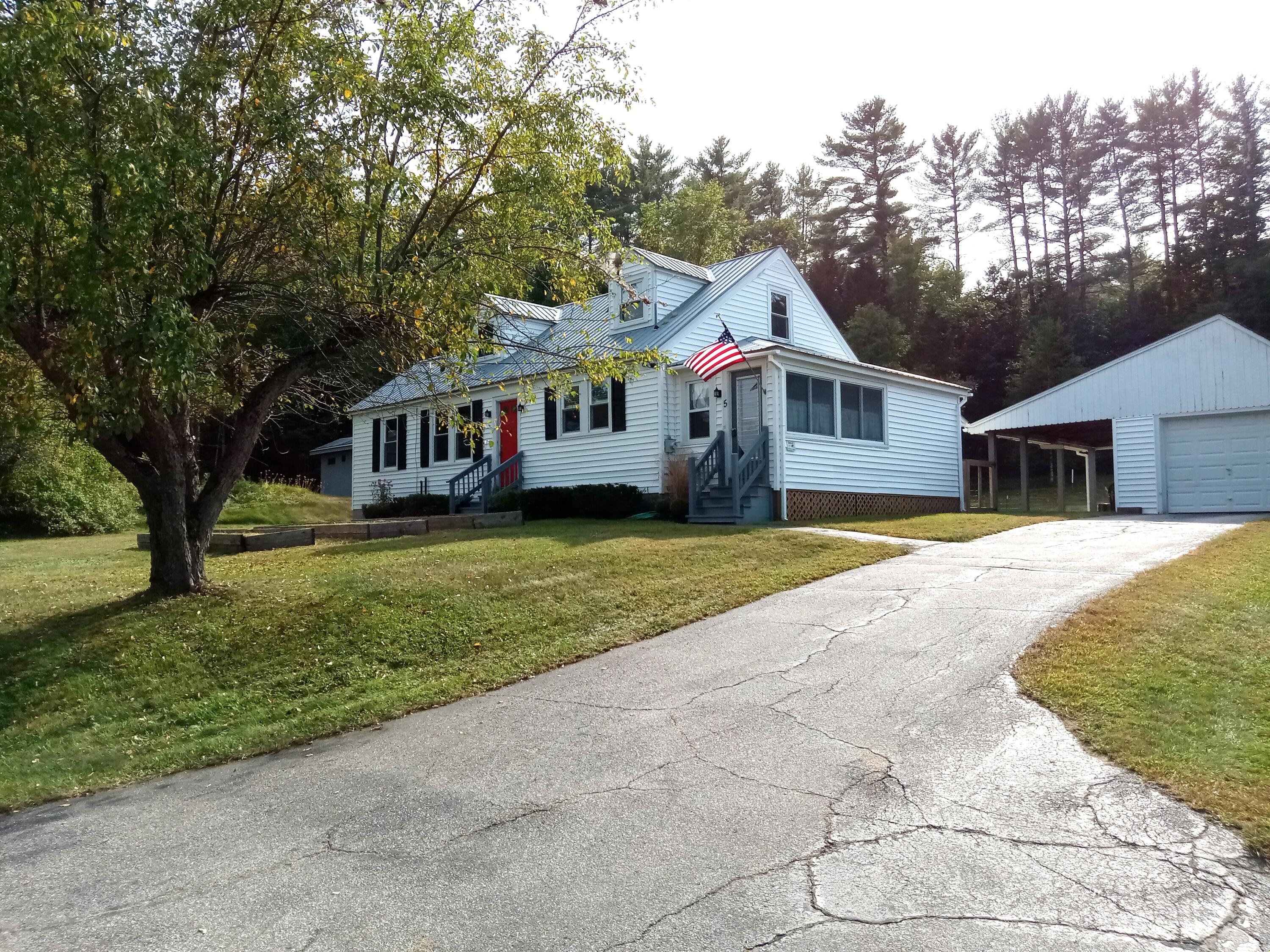 5 East Oxford Road South Paris, ME 04281 - Photo 2 of 33 Ext 1