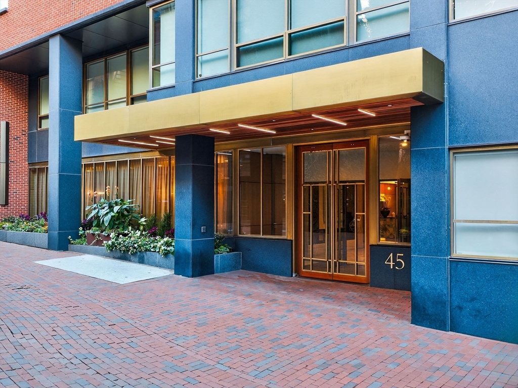 45 Temple Street, Unit 408 Boston, MA 02114 - Photo 36 of 36