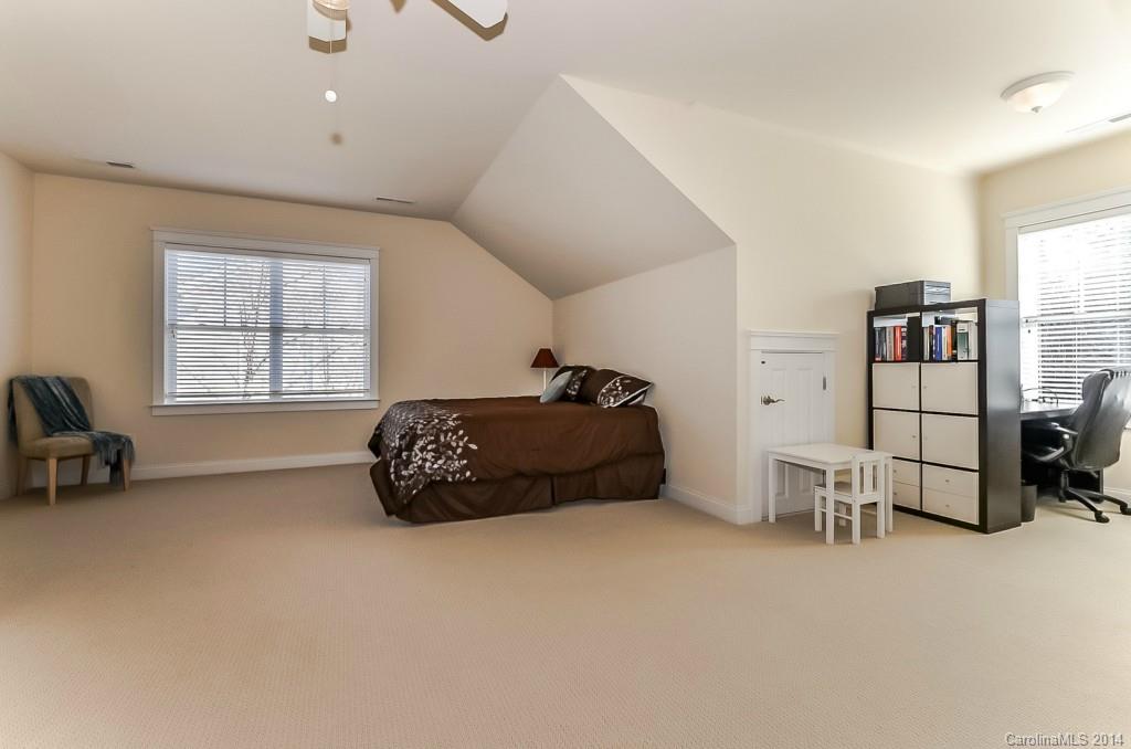 1100 Hunters Run Drive Tega Cay, SC 29708 - Photo 21 of 22 Gallery Image 21