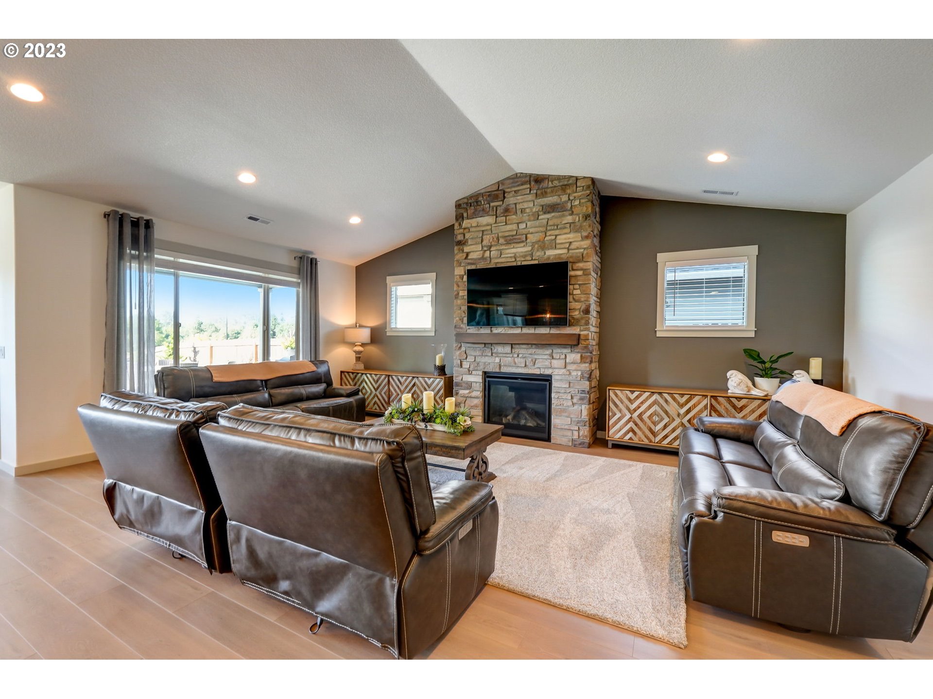 901 South Goose Loop Ridgefield, WA 98642 - Photo 4 of 36