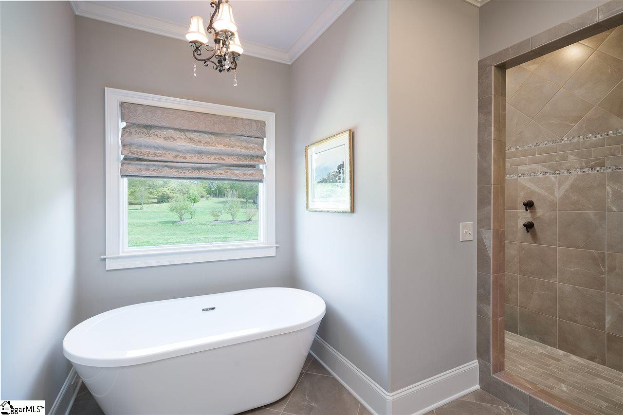 140 Cooper Lake Road Simpsonville, SC 29681 - Photo 14 of 36 Gallery Image 14