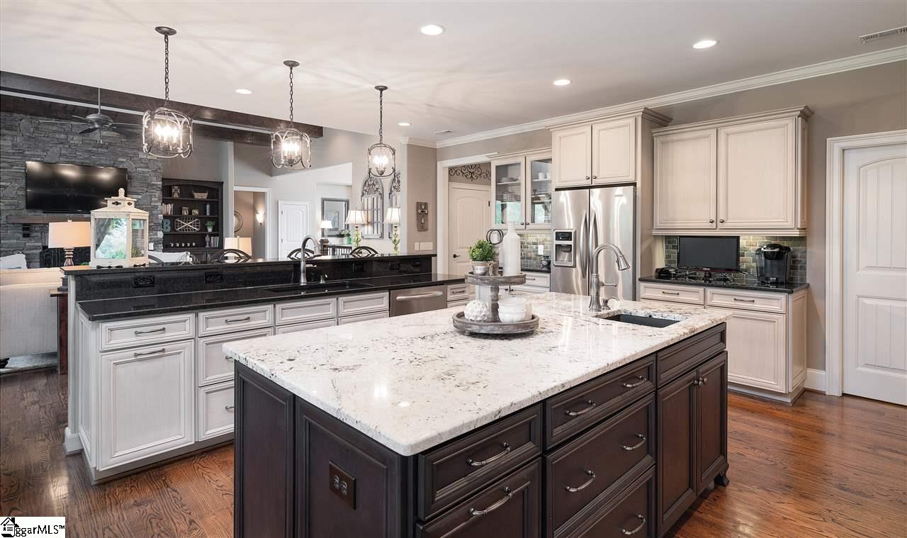 140 Cooper Lake Road Simpsonville, SC 29681 - Photo 9 of 36 Gallery Image 9