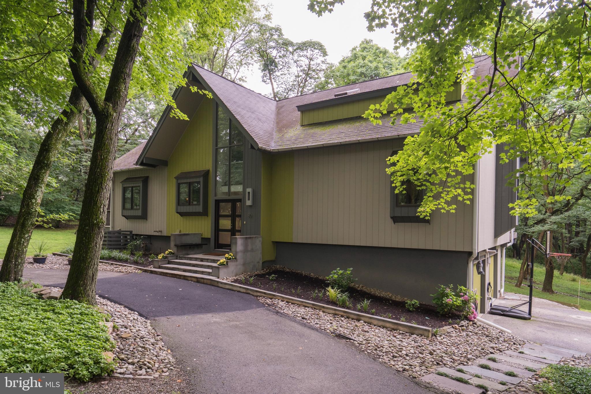 80 Fairview Road Penn Valley, PA 19072 - Photo 3 of 47 Another view of front