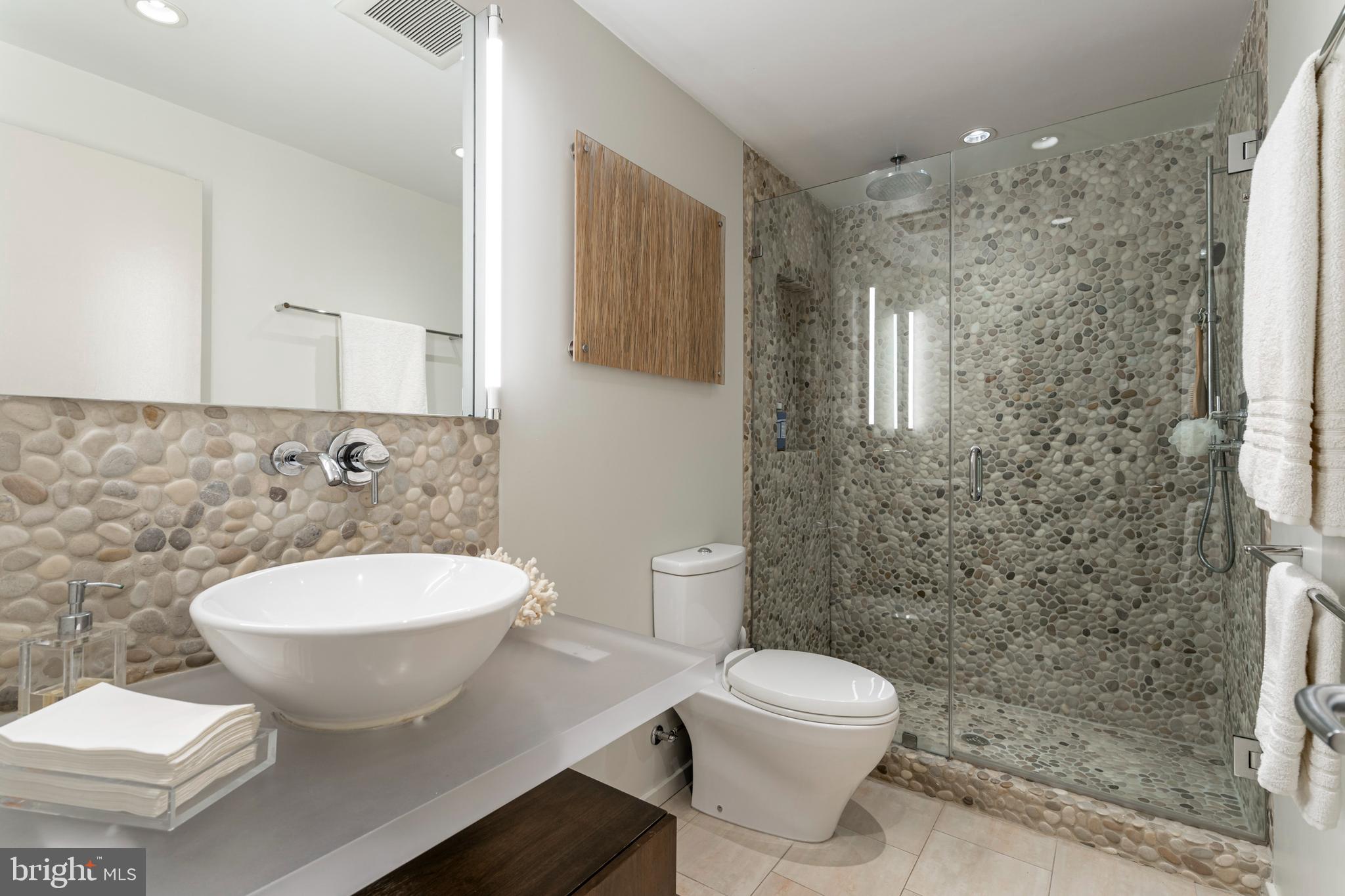 80 Fairview Road Penn Valley, PA 19072 - Photo 26 of 47 First-floor bathroom #2