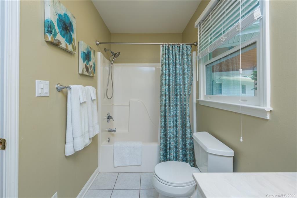 125 Winding Ridge Road Asheville, NC 28803 - Photo 19 of 46 Gallery Image 19