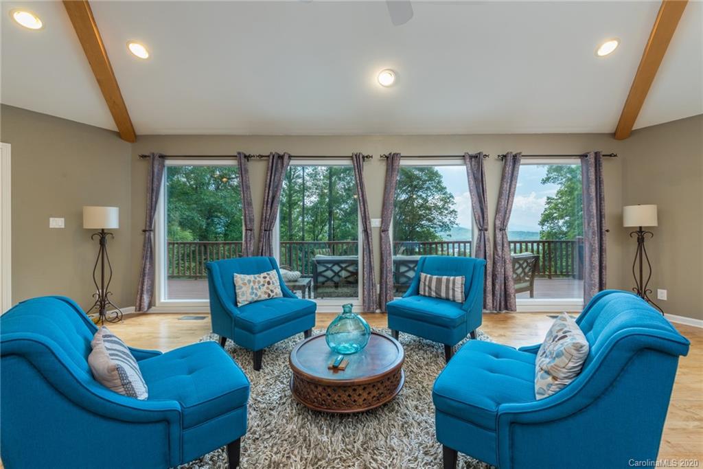 125 Winding Ridge Road Asheville, NC 28803 - Photo 5 of 46 Gallery Image 5
