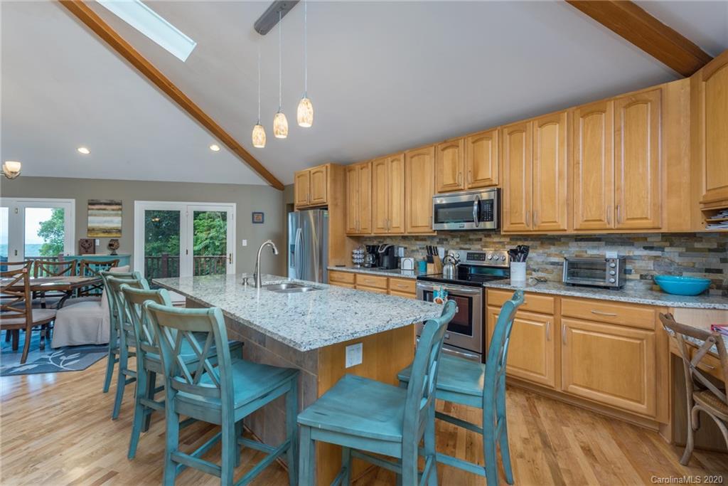 125 Winding Ridge Road Asheville, NC 28803 - Photo 6 of 46 Gallery Image 6