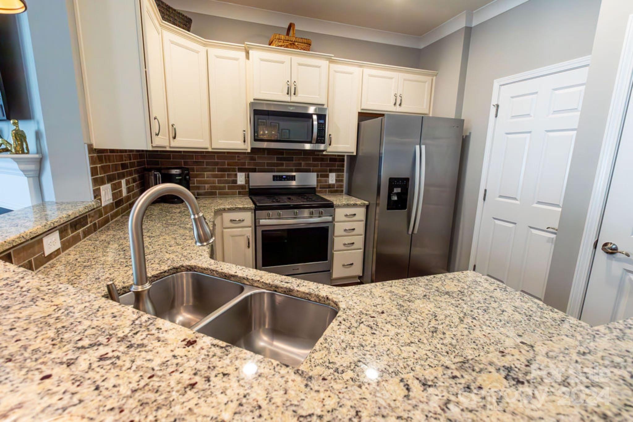 921 Wicawa Road Fort Mill, SC 29708 - Photo 7 of 27