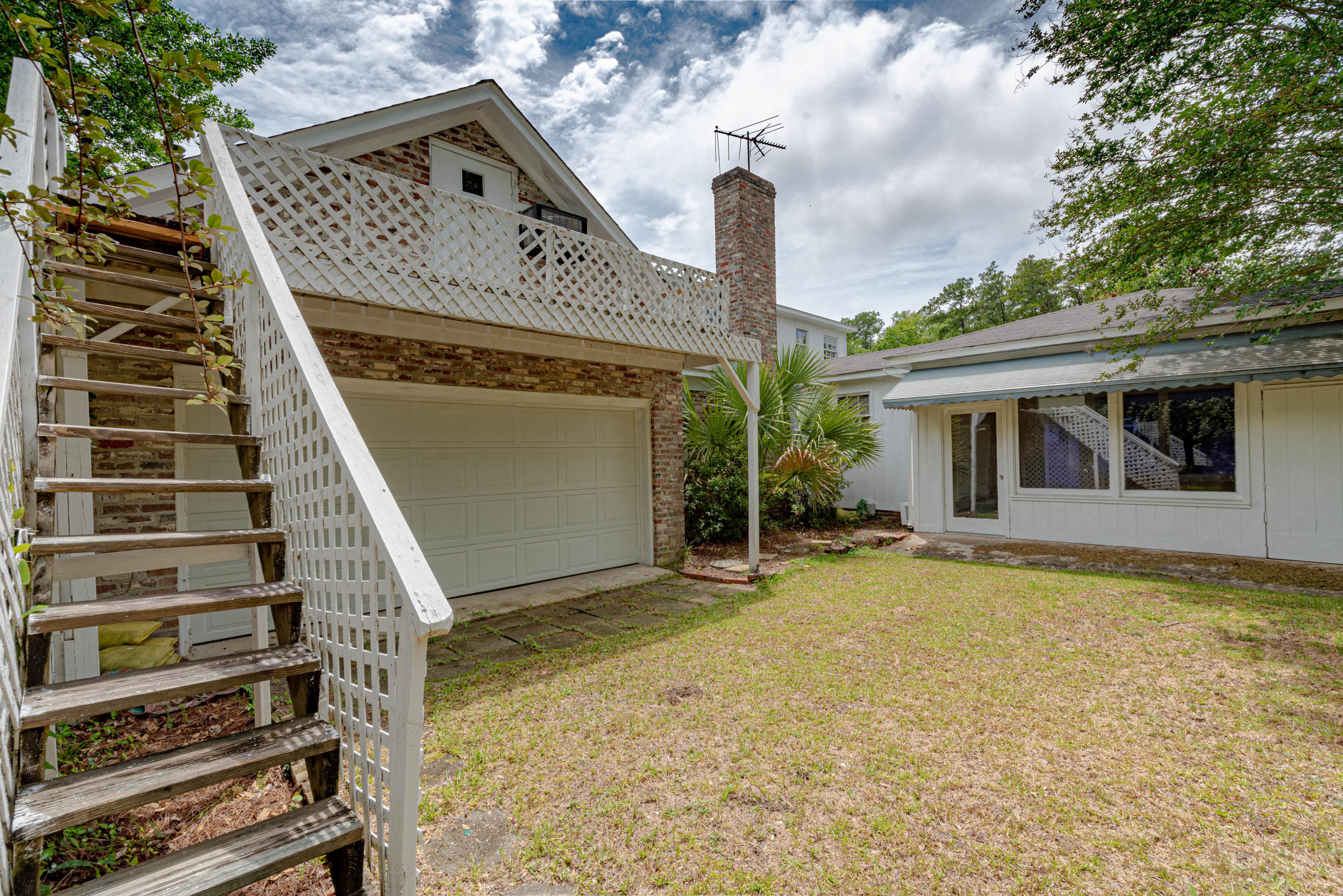 123 State Rd S-15-714 Walterboro, SC 29488 - Photo 5 of 29 123 Wintergreen Road