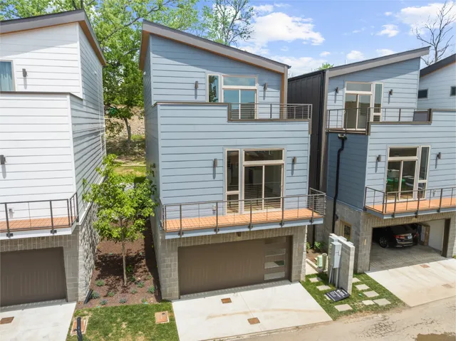 a view of house with outdoor space