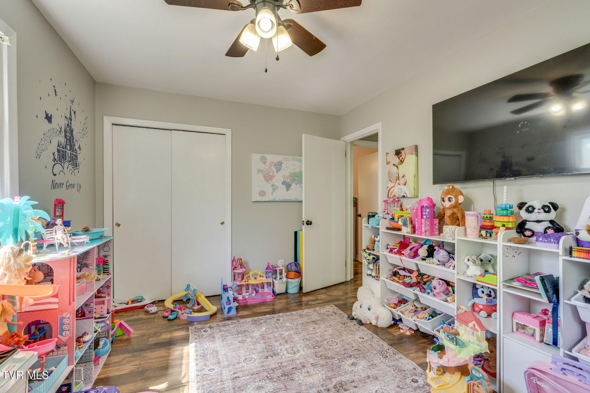 2029 Gregory Road Kingsport, TN 37665 - Photo 15 of 31 014