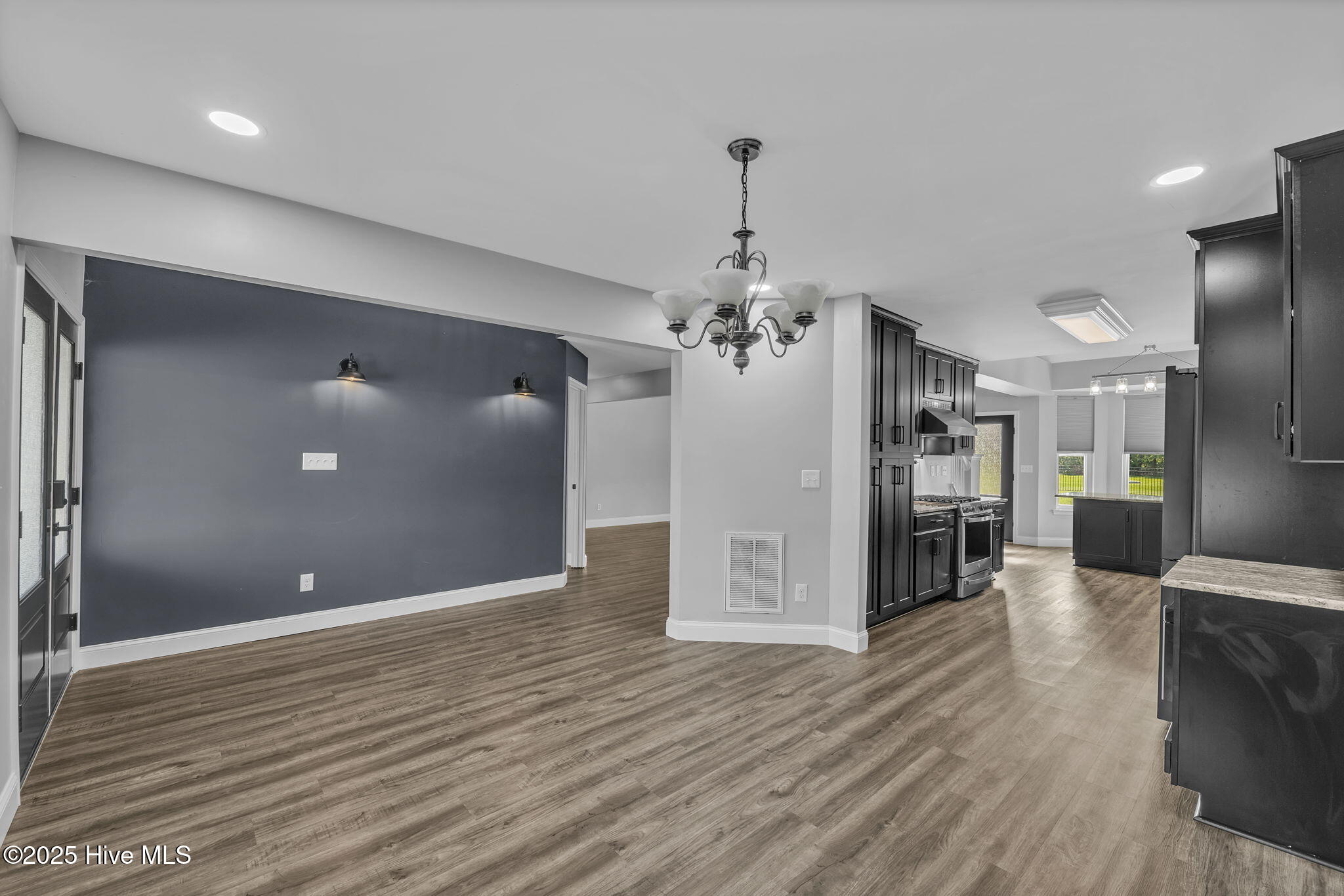 205 Eagle Creek Road Moyock, NC 27958 - Photo 13 of 63 16-web-or-mls-DSC_4454