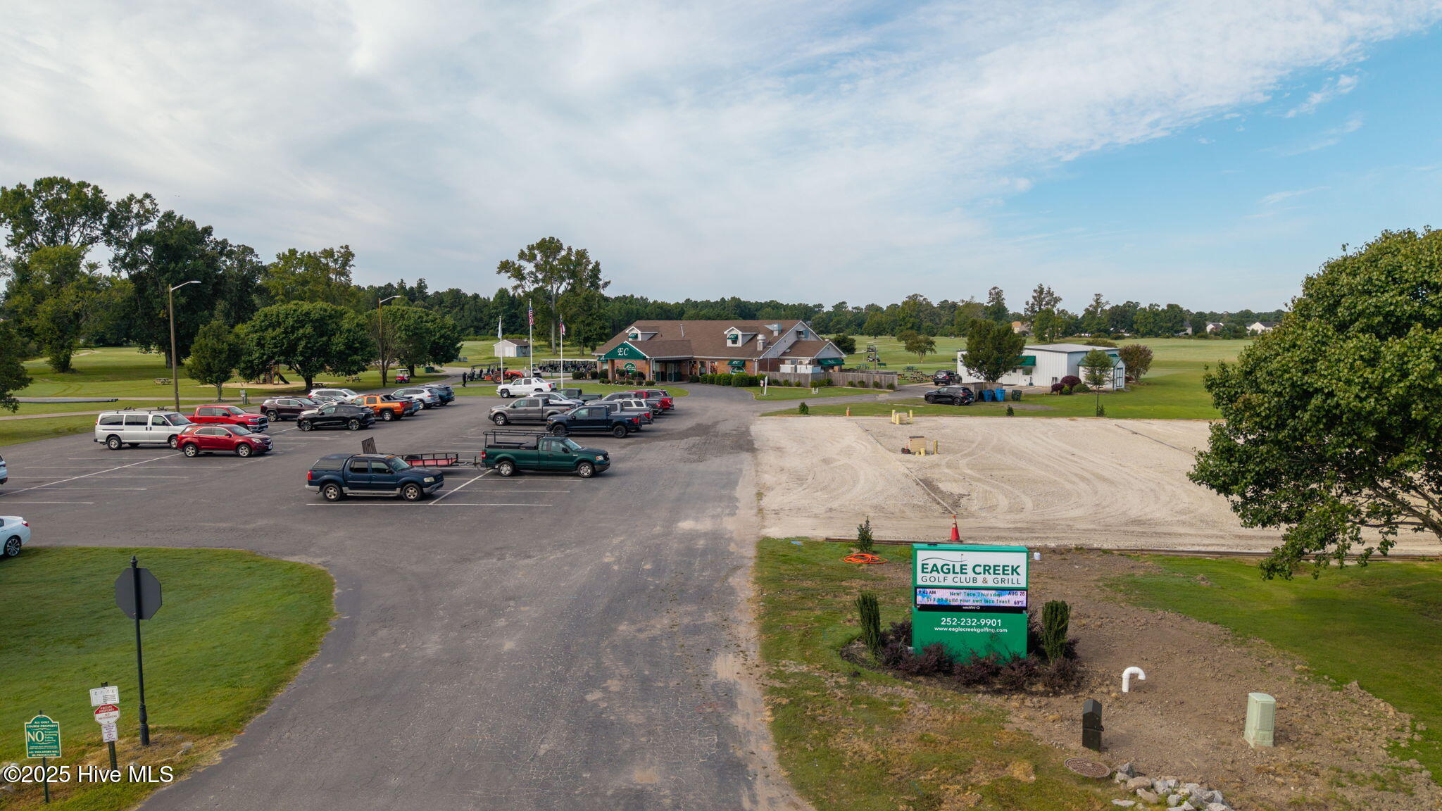205 Eagle Creek Road Moyock, NC 27958 - Photo 56 of 63 80-web-or-mls-Eagle Creek Golf Club Entr